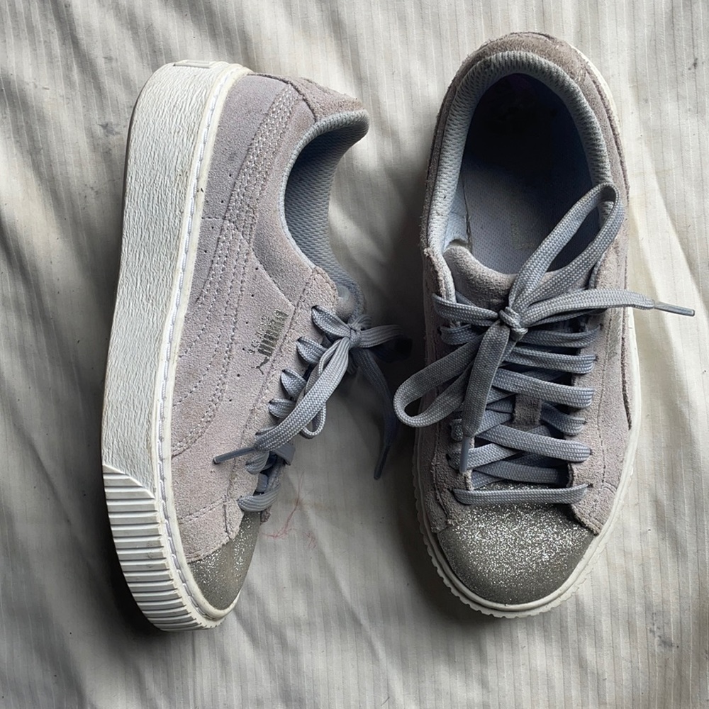 Youth size 4.6 (women’s 6)  puma sneakers with glitter toes and lavender suede
